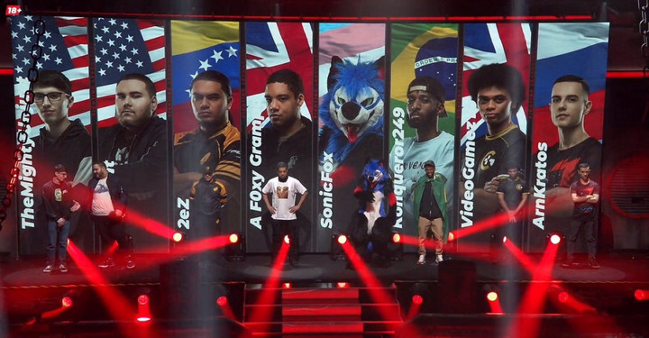 SonicFox switches USA for trans flag at WUFL