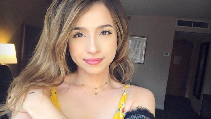 Pokimane admits she is burnt out from streaming