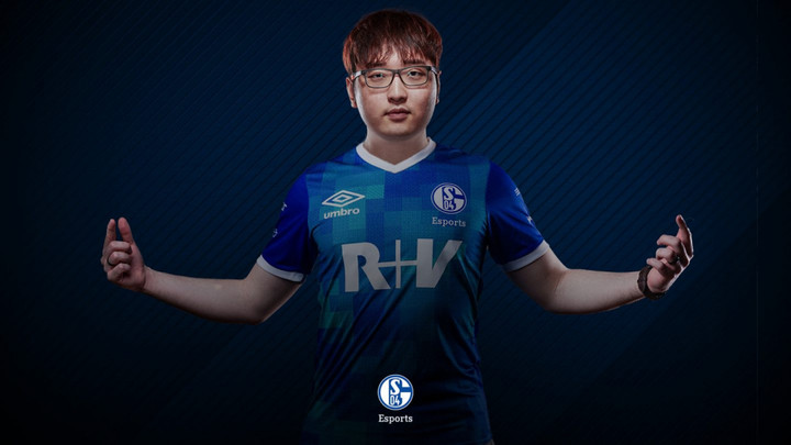 Trick's contract expires with Schalke, announces free agency