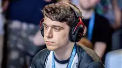 Smash Bros. Melee pro Plup smurfs in online tournament forcing organizers to lower prize money
