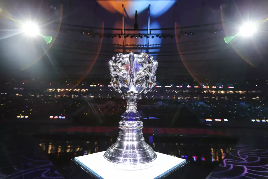 League of Legends World Championship trophy Summoners Cup