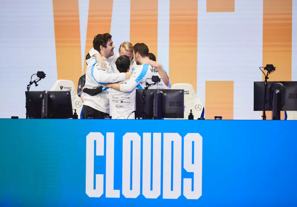 Worlds 2021 Day 4 Cloud9