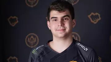 League's Bwipo reveals he turned down massive $2.4 million deal to move to NA