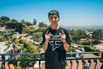 Cloakzy and FaZe Clan part ways after years of contract dispute