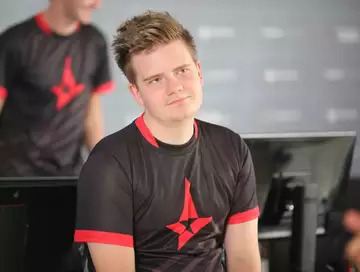 Dupreeh continues to be an incredibly underrated entry fragger