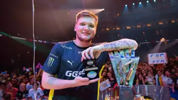 Na'Vi CS:GO Player S1mple Slams ESL And Hotel For Mold Issue