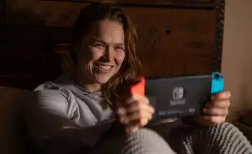 Who is Ronda Rousey and why did she sign with Facebook Gaming?